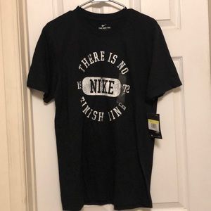 New! Retro Nike tee